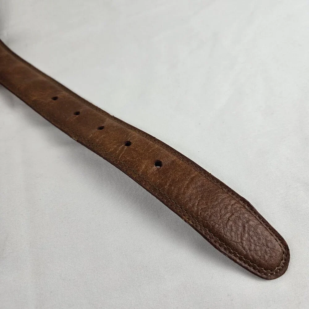 IZOD Size 40 Men's Brown Leather Belt Brushed Silver Tone Hardware